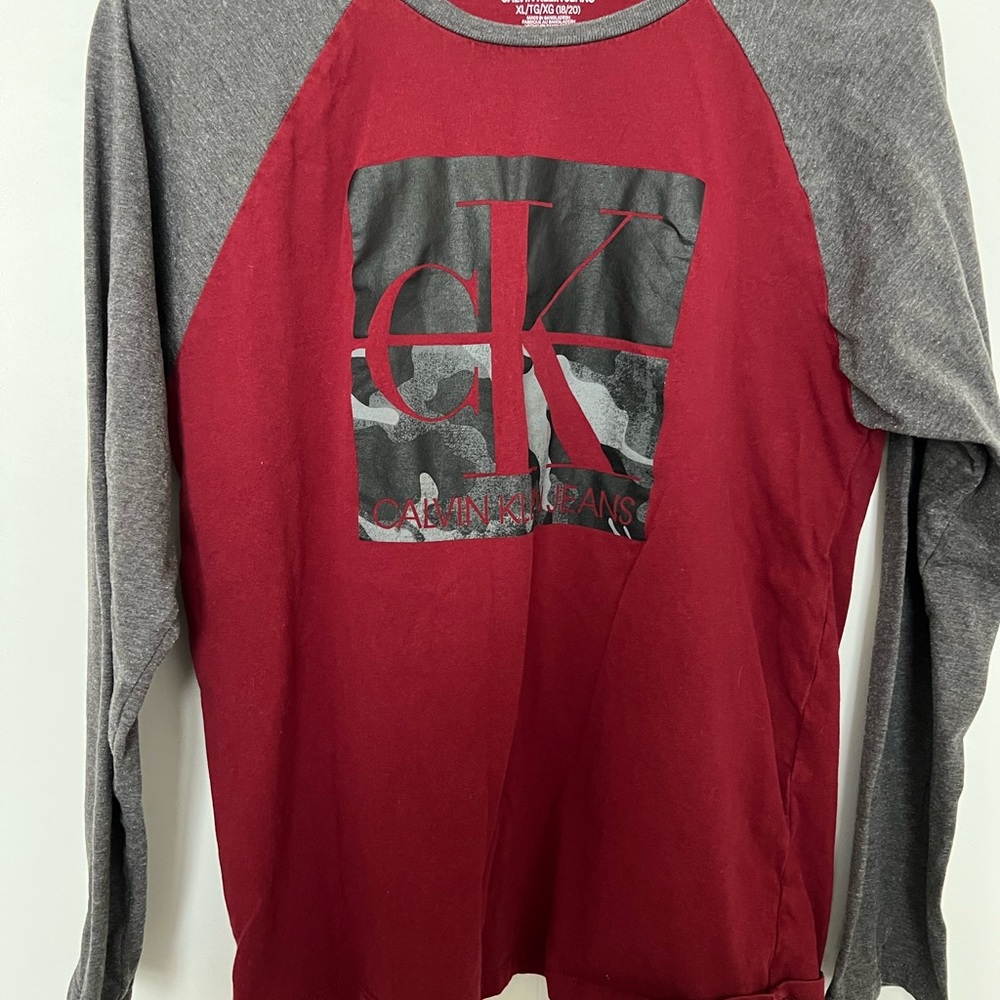 Calvin Klein Burgundy and Charcoal Raglan Tee